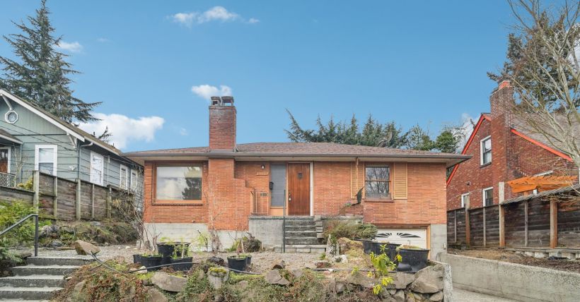 Turn this Diamond in the Rough into Your Dream Home!